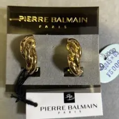 PIERRE BALMAIN ゴールドカラー イヤリングのサムネイル