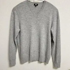 UNIQLO カシミヤVネックセーター