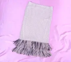 秋に♪ ZARA ザラ　ニットスカート　フリンジ飾り　アイボリーE053AM