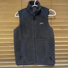 Patagonia ダークグレー ボアフリースベスト