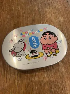 クレヨンしんちゃん お弁当箱 仕切り付き