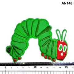 AN148 はらぺこあおむし　大き目　絵本　子ども大好き　アイロン刺繍ワッペン