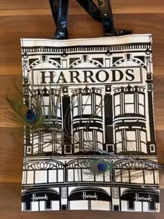 Harrods ロンドン百貨店柄 トートバッグ 英国製　撥水加工　雨具　雨の日のサムネイル