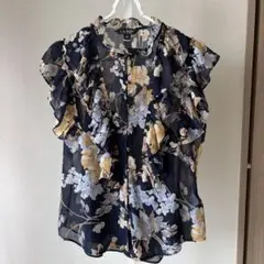 美品！LAUREN RALPH LAUREN フリルシャツのサムネイル