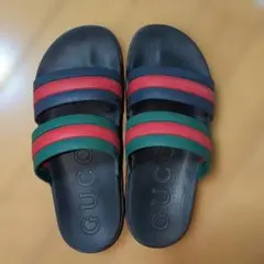 GUCCI ラバーサンダル スライド　サイズ6のサムネイル