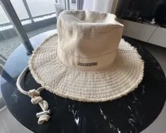 美品　正規品jacquemus ジャックムス　ハットのサムネイル