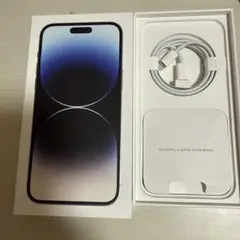 iPhone 16Pro max箱とケーブル
