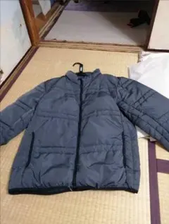 グレー ダウンジャケット
