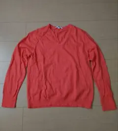 ユニクロ vネック ニット