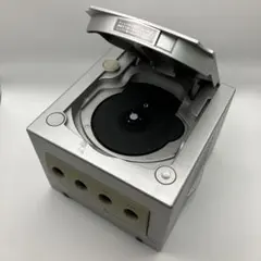 任天堂 NINTENDO GAMECUBE 本体 シルバー
