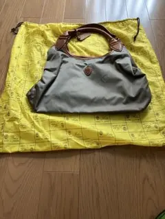 フェリージ　トートバックのサムネイル