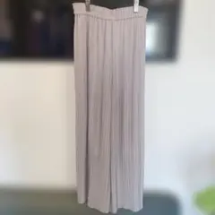 【お値下げ！春服】ikka ワイドパンツ Mサイズ