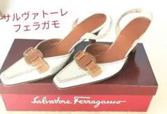 【美品】サルヴァトーレフェラガモ　Salvatore Ferragamoパンプス
