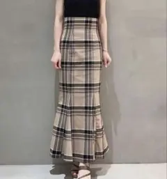 snidel ハイウエストタイトヘムフレアチェックスカート