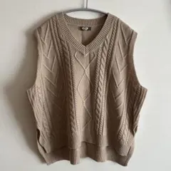 kutir クティール ケーブル編みVネックニットベスト F 春秋冬
