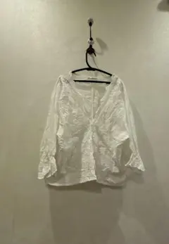 continuier de NICE CLAUP 刺繍　レース　シャツ　ホワイト