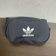adidas originals ボディバッグ ブラック
