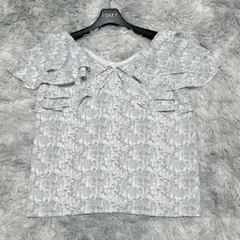 バイオレッタ ティアードフリルブラウス フリーサイズ ボタニカル柄 美品のサムネイル