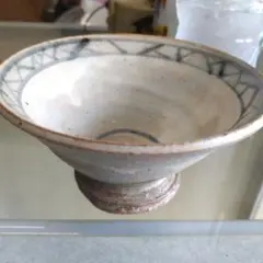 中国美術 白磁小壺 蓋彫文様 陶磁器 煎茶器 茶道具 - メルカリ