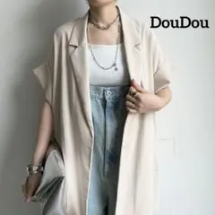 DouDou ビッグスリーブレスジャケット ベージュ　ジレのサムネイル