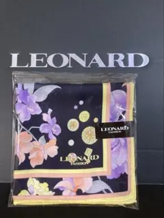 3 超美品　レオナール　LEONARD　フリンジ付き花柄ストール ネイビー 楽天市場】LEONARD レオナール スカーフ 良好 ネイビー シルク