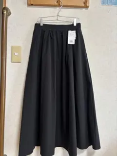 INDIVI 新品 未使用品　ブラック フレアスカート38