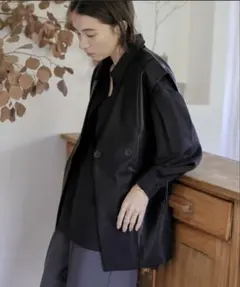 フェイクレザージャケットベスト