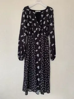 ロイヤルパーティー　ワンピース　花柄　春