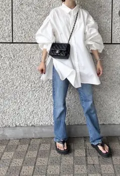 UNIQLO／ユニクロ　JW ANDERSONストレートジーンズ　23