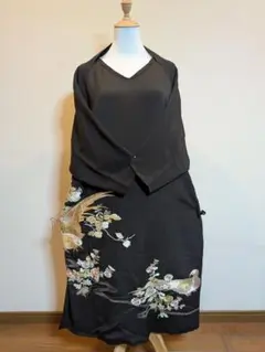 着物リメイク　 黒留袖から作ったワンピース＆ボレロ風マーガレット