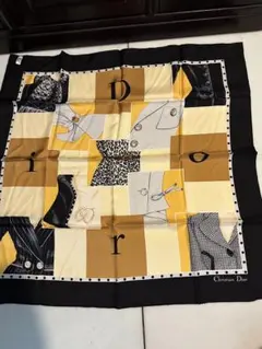 Christian Dior シルクスカーフ 幾何学模様