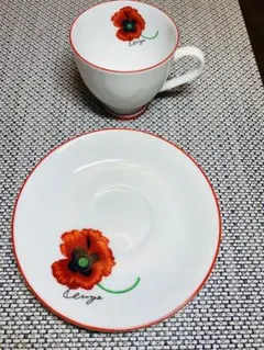 KENZO ケンゾー　ティーカップ ソーサー　花柄　シンプルセット