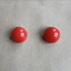 七五三イヤリング　おしゃれ　カボション　レトロ　キッズ　赤　小さいサイズ