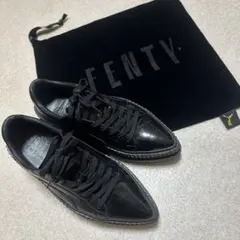 ★Fenty PUMA by Rihanna★エナメル黒★24.5creeperのサムネイル