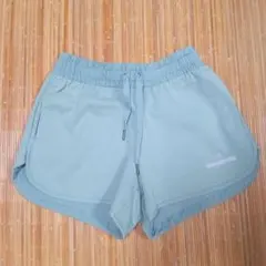 アディダスバイステラ・マッカートニー　 ミントグリーン ショートパンツ L