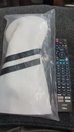 ドライバーのヘッドカバー新品　 ホワイト ブラック