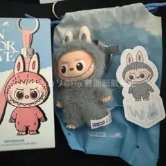 THE MONSTERS PIN FOR LOVE ぬいぐるみペンダント　W