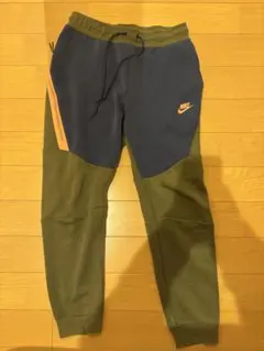 Nike テックフリース　Mサイズ