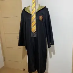 ハリー・ポッター コスプレ衣装 ローブ＋ネクタイ付　ハッフルパフ　Lサイズ
