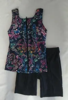 【美品】アクアパラダイス　フィットネス　花柄　セパレート水着　11Ｌサイズ