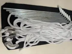 タープ設営用品 ロープ・ペグ・収納袋付きのサムネイル