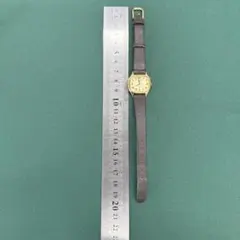 B011/SEIKO レディース ローマン腕時計 ゴールドカラー