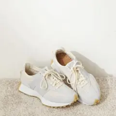 【美品】 New Balance WS327UND 23cm