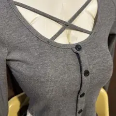 HELLOMI/STUDIO グレー　トップス　y2k ギャル　平成