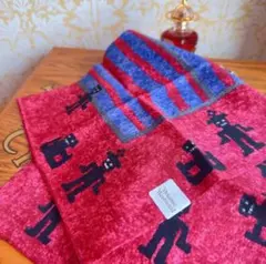 廃盤新品　ヴィヴィアンウエストウッド　ラズベリー色　フェザーマン　ハンカチ