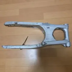 v36スカイライン 純正フロントアッパーアーム セダン用 - メルカリ