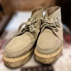 A BATHING APE × GEORGE COX チャッカブーツ UE7のサムネイル