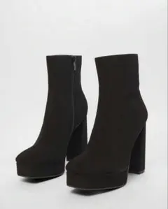 『新品』スクエアトゥチャンキーヒールショートブーツ