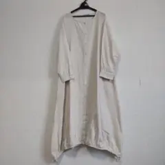 新品未使用品 大きめコットン麻混ボタン付き長袖ワンピース羽織り 生なり色