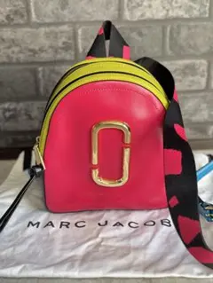 MARC JACOBS Pack Shot Lauren Tsai - メルカリ